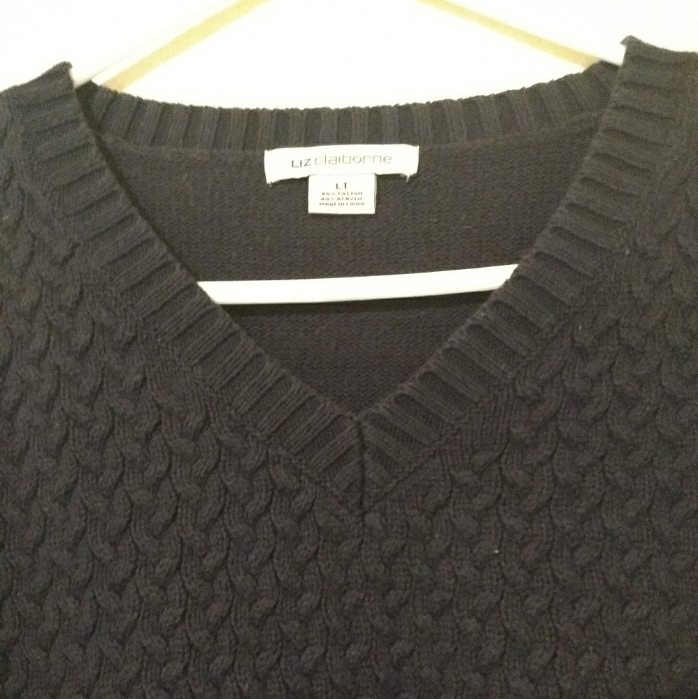 Navy blue knitted v-neck sweater